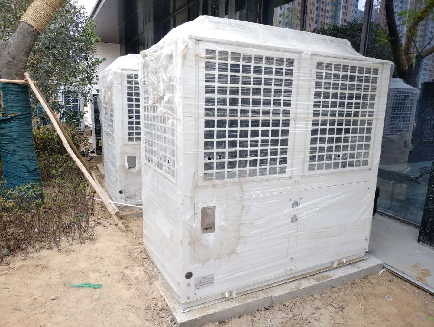 加路力士空气源热泵